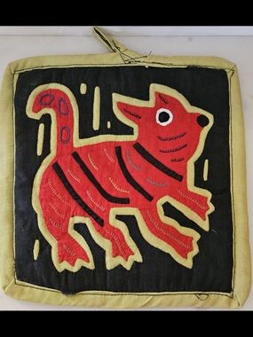 Handmade Red Wild Cat Appliqué Pot Holder, Handmade In Guatemala